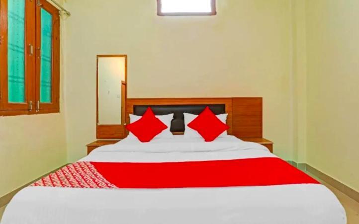 Kk Guest House Лакнау Екстериор снимка